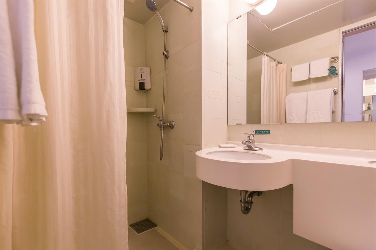 Jinjiang Inn Wanda Plaza Hotel Taiyuan Street Shenyang Luaran gambar